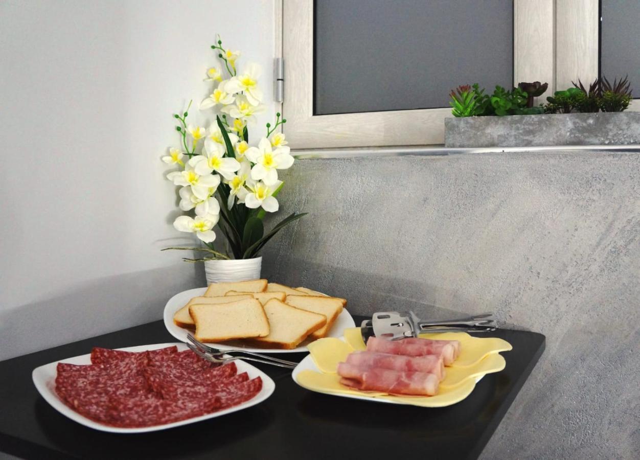 B&B Agrigento Da Tony Palermo Eksteriør billede
